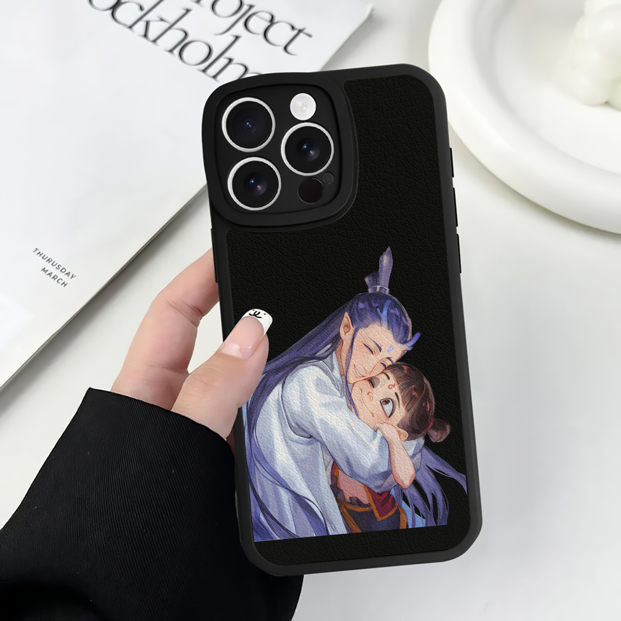 （画像用） Ne Zha 2 ナタ 魔童の大暴れ 【iPhone 16シリーズ対応】シリコンスマホケース（レザー調） 材質：シリコン